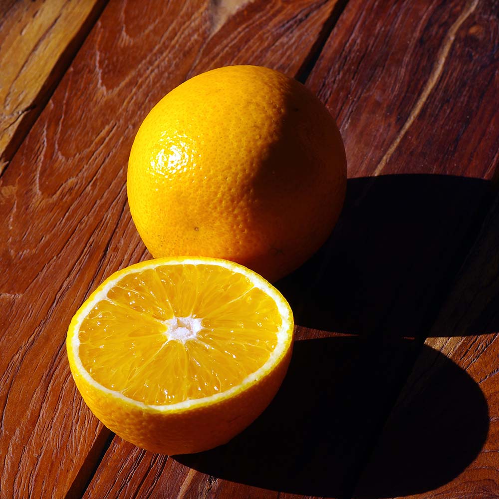 Citrus & Teakwood Yankee Type