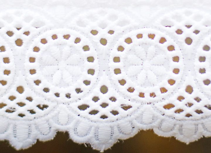 Lace Candleholder