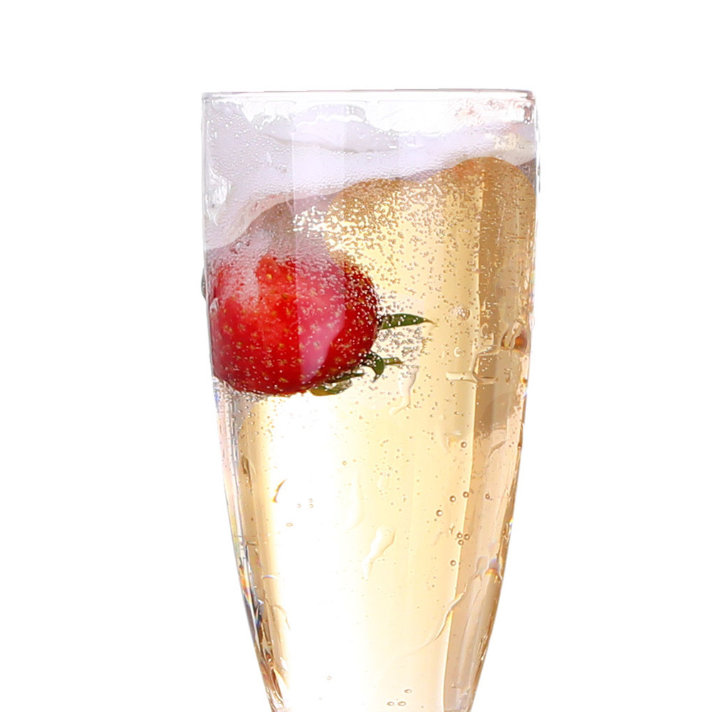 Strawberries & Champagne VS